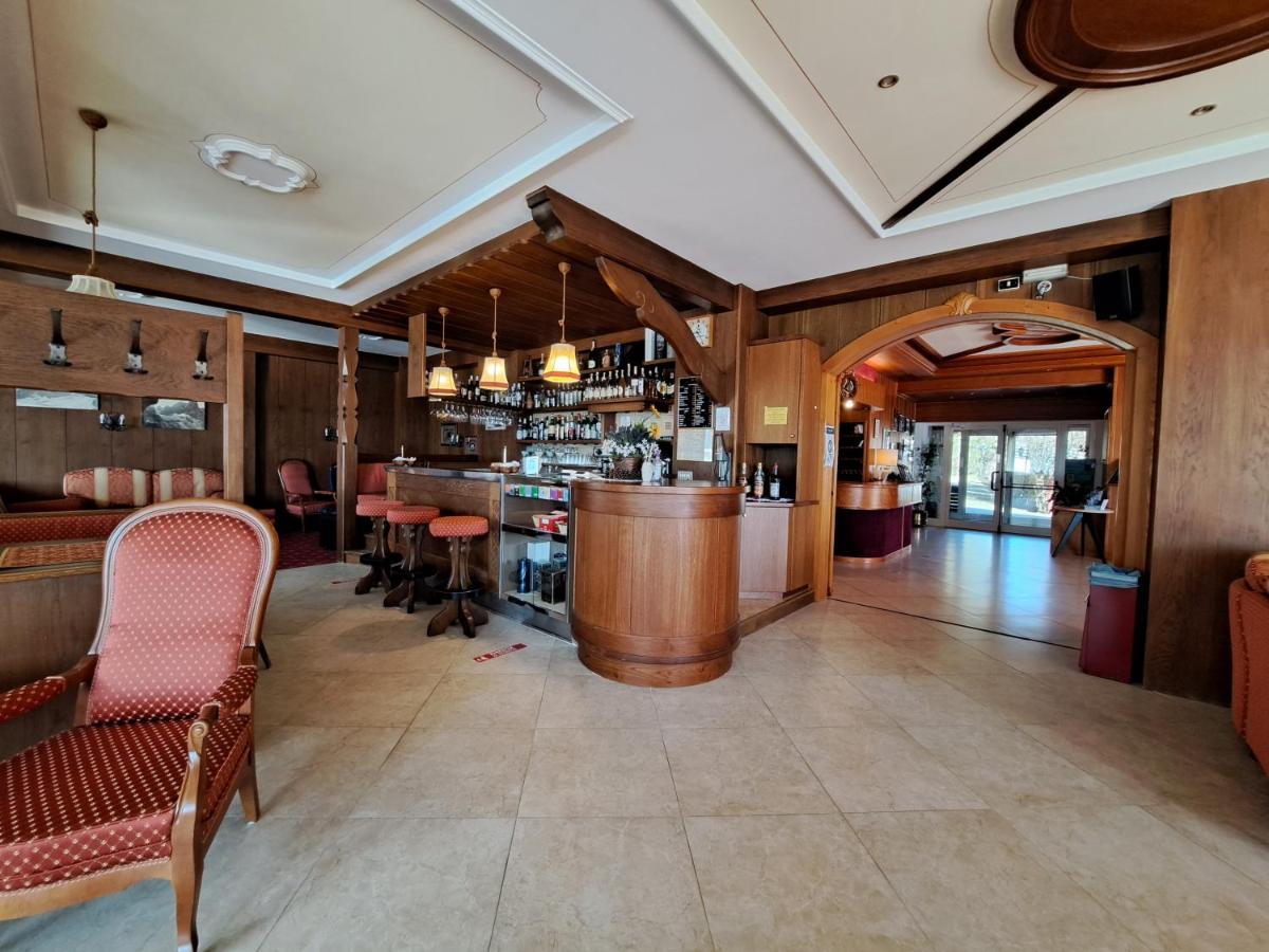 Lake&Nature Hotel Gloria モルヴェーノ エクステリア 写真
