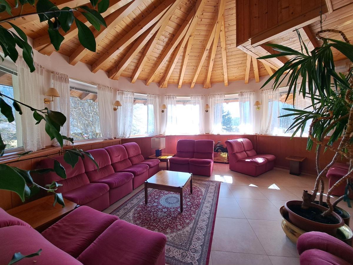 Lake&Nature Hotel Gloria モルヴェーノ エクステリア 写真