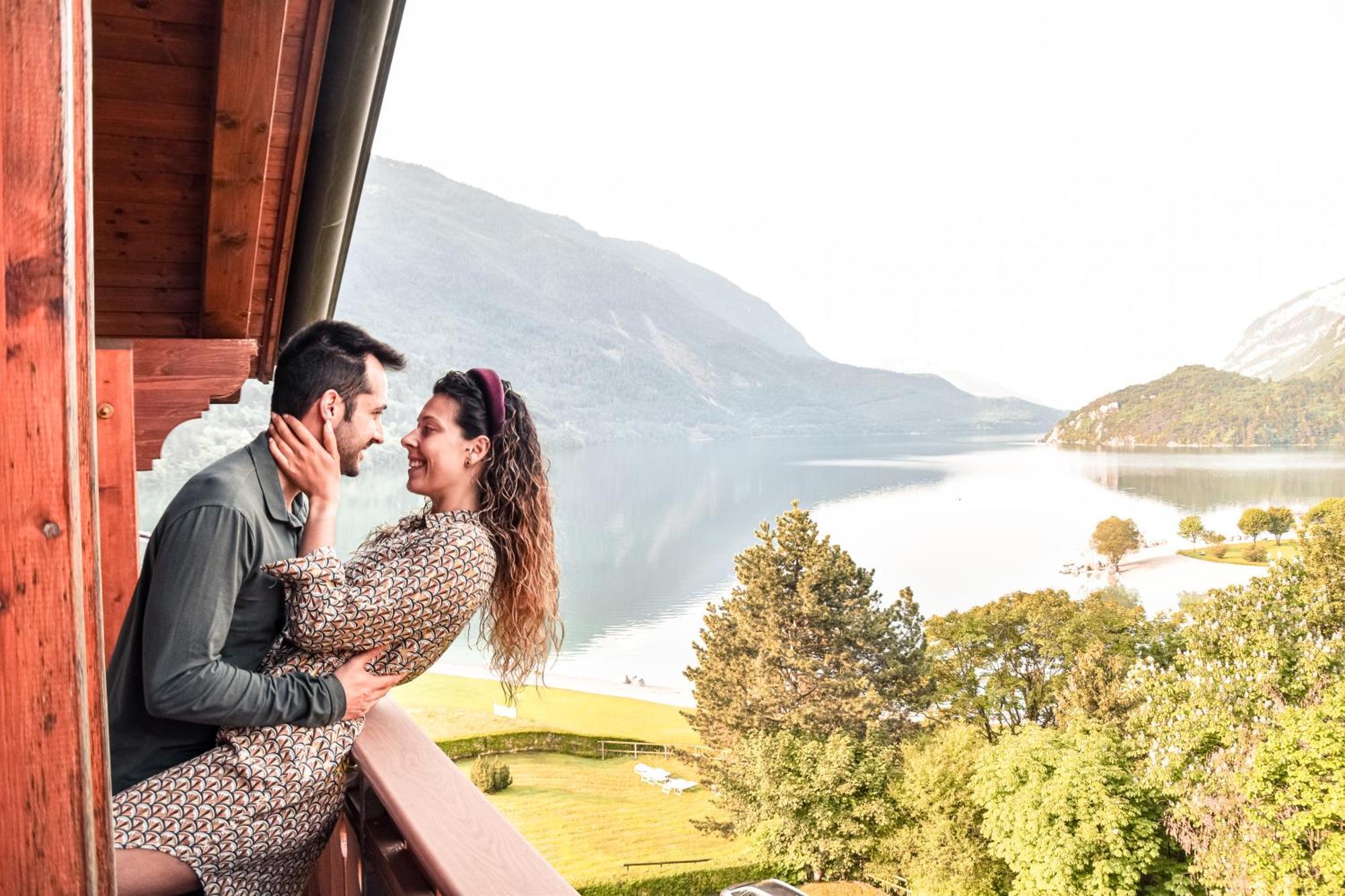 Lake&Nature Hotel Gloria モルヴェーノ エクステリア 写真